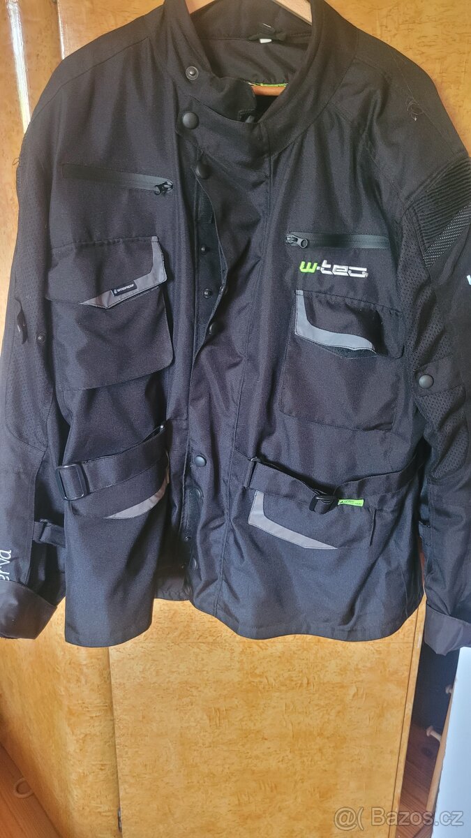 moto bunda s ochrannými prvky - syntetika