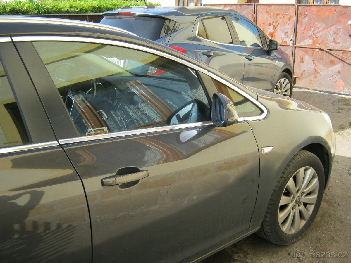 Prodám Opel Astra sporttourer 1.6TDCI 100kw