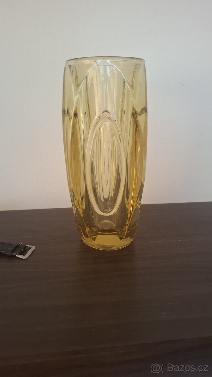 Retro vaza 20 cm
