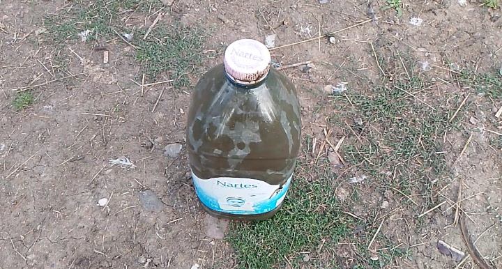 Domácí Hnojivo ze Slepičinců 1,5L