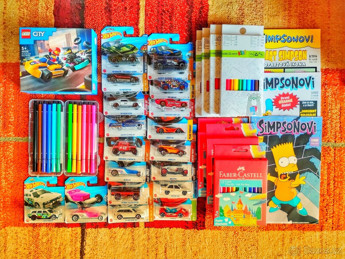 18x hot wheels autíčka, Lego City, pastelky, fixy
