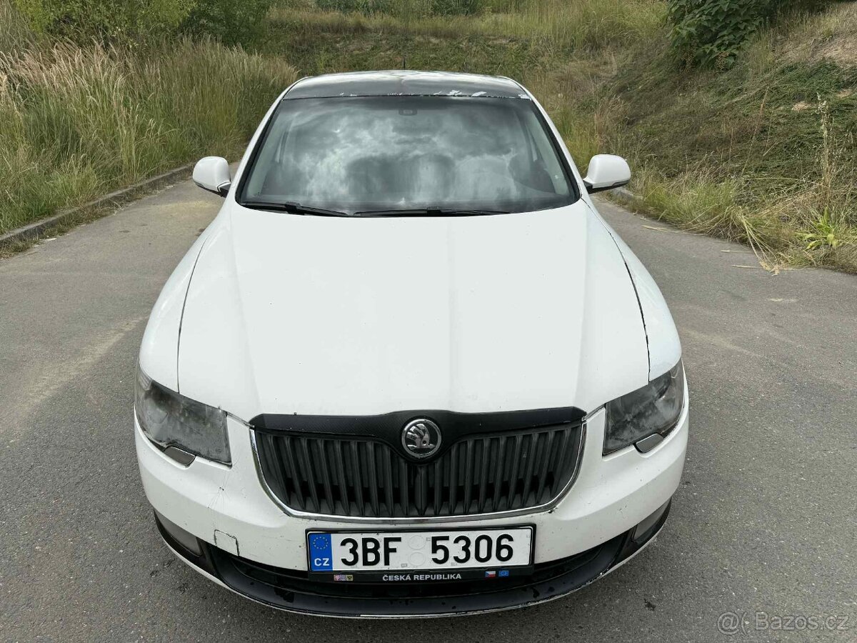 Škoda Superb 2