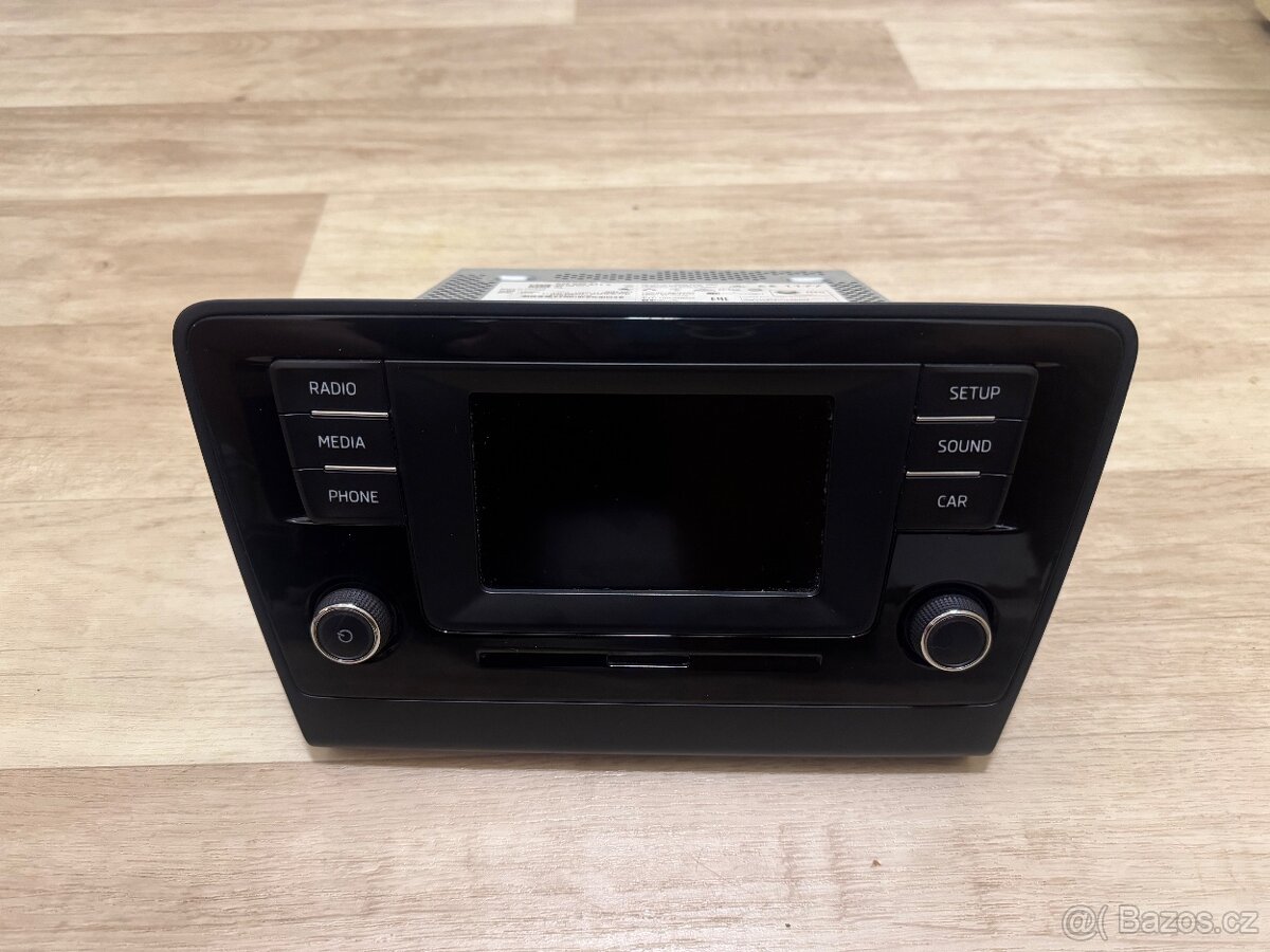 SWING radio Škoda Rapid