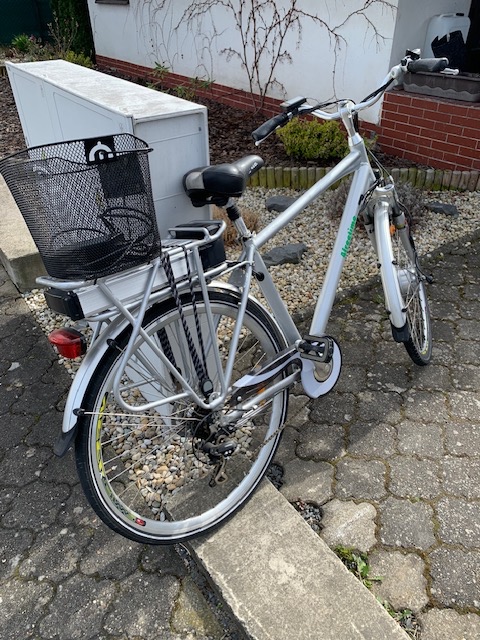 Prodám el. městské kolo, pánské, 4freetime, motor 250W
