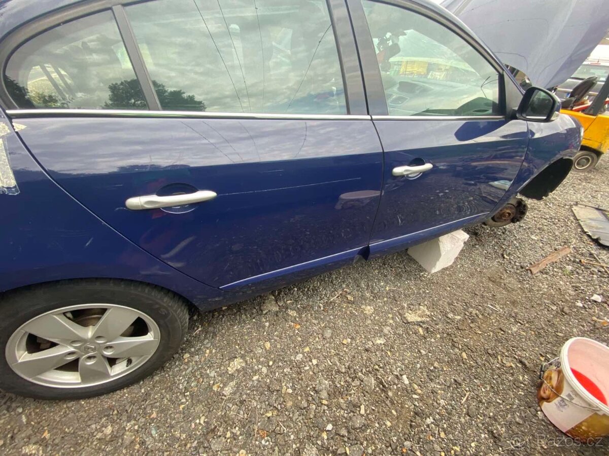 Dveře renault fluence přední zadní levé pravé ov460