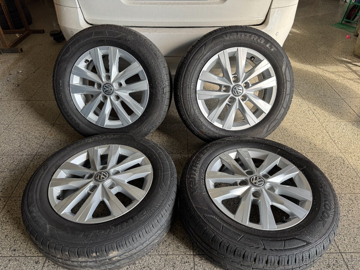 Prodám Alu kola Volkswagen Clayton 5x120 R16 7E0601025N