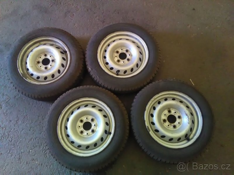 DISKY 4x98 + PNEU LETNÍ 155/70/13 VZOREK 6mm