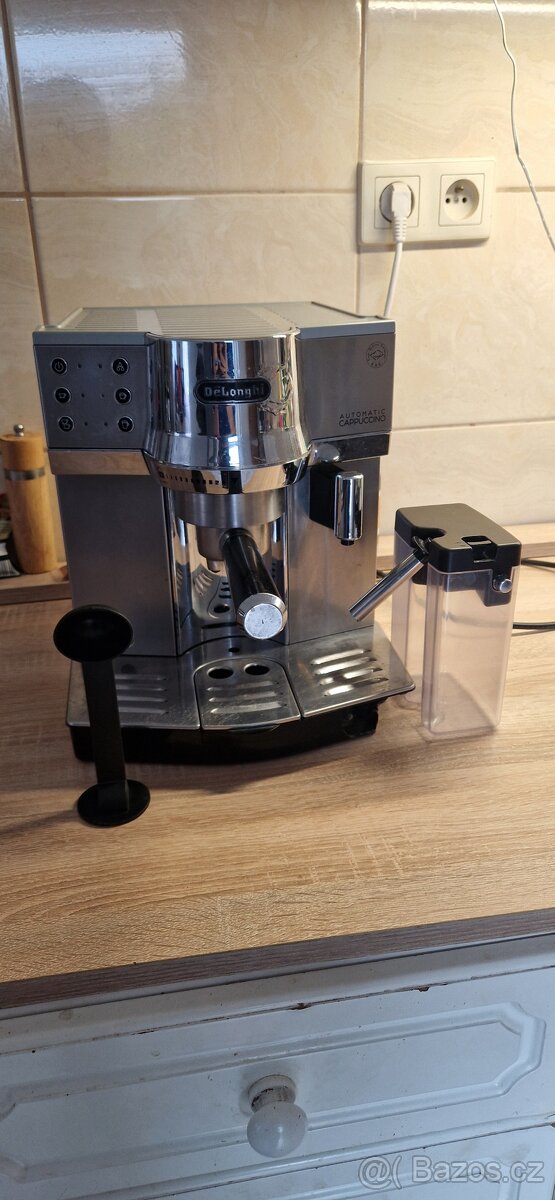 Prodám kávovar DeLonghi