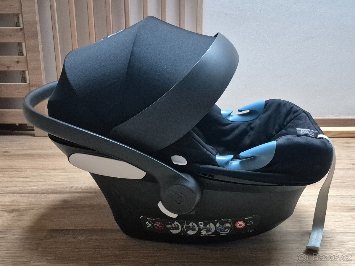 Dětská autosedačka Cybex Aton M Black