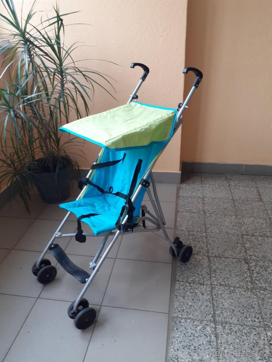 Kočárek skládací