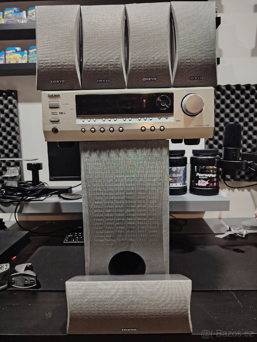 Onkyo HT-R340