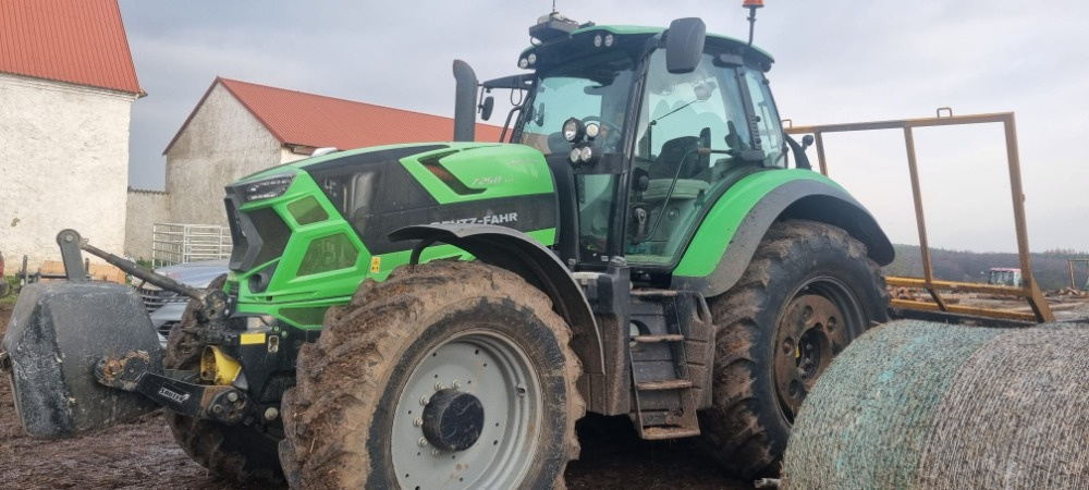 Traktor Deutz-Fahr 7250 AGROTRON TTV/VT54