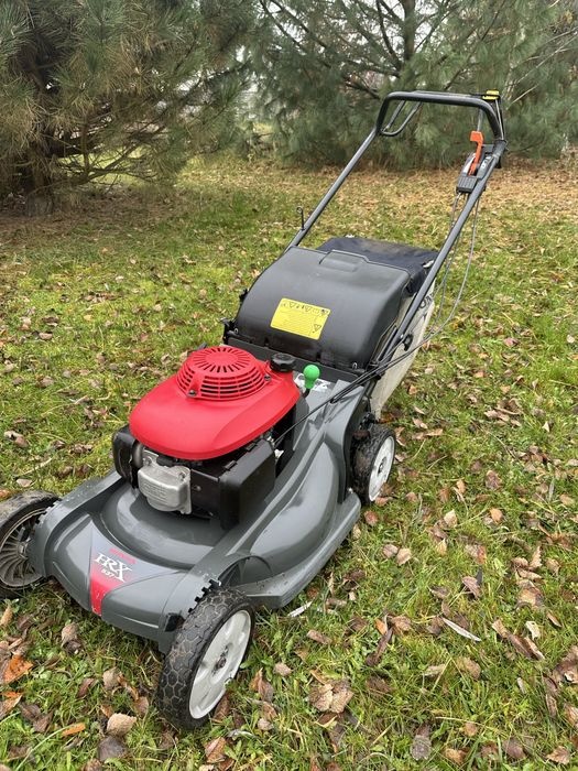 Na proděj sekačka Honda hrx537