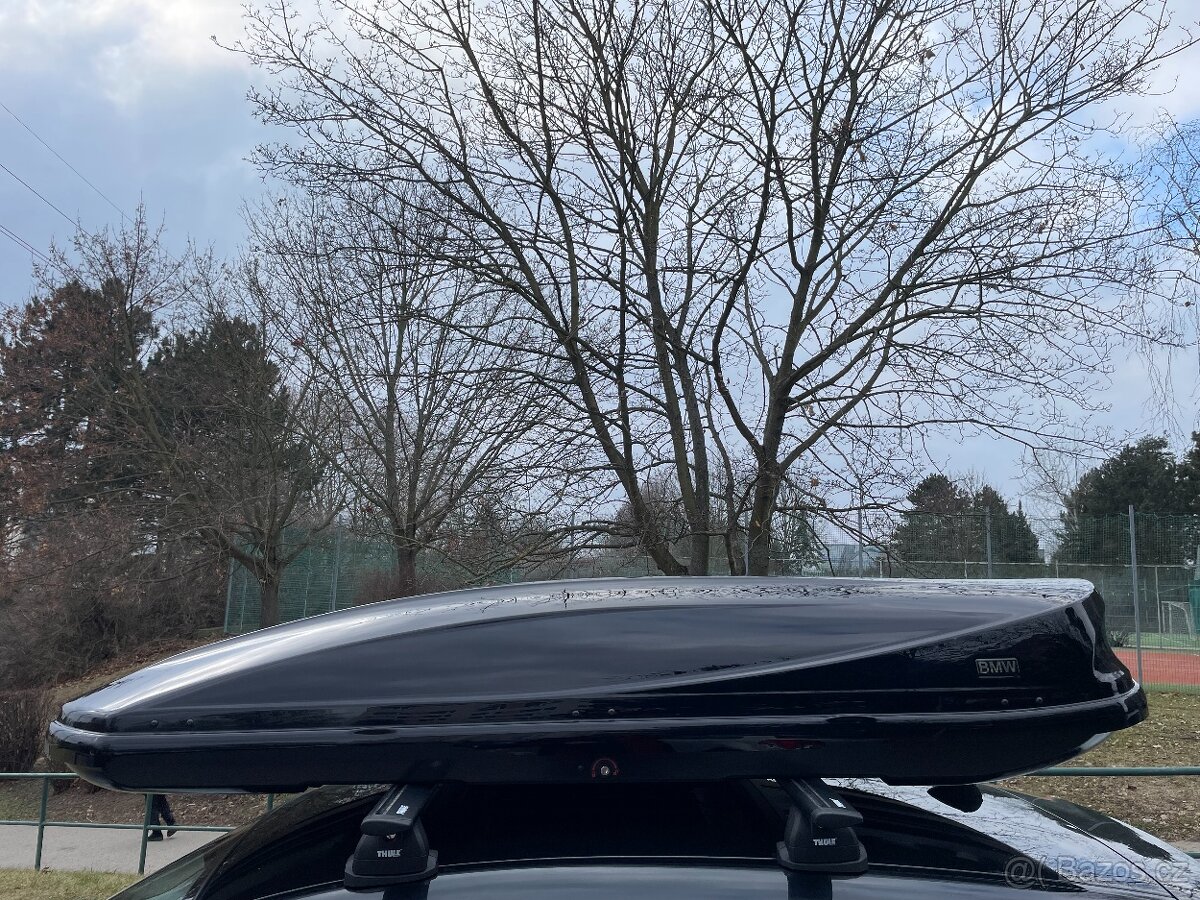 - BMW - THULE - střešní box - rakev -