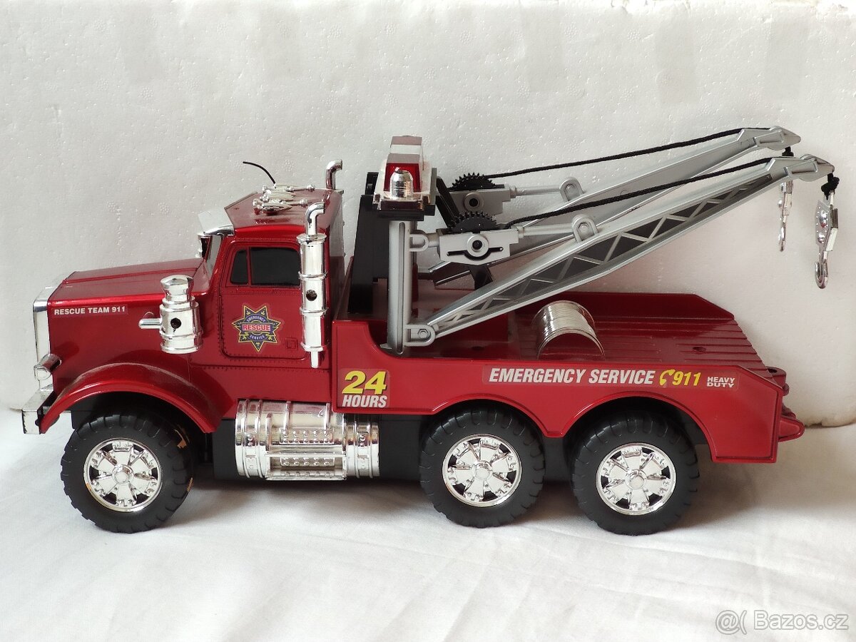 domeček auto gum hračky chrastítka kousátka kus 100,-