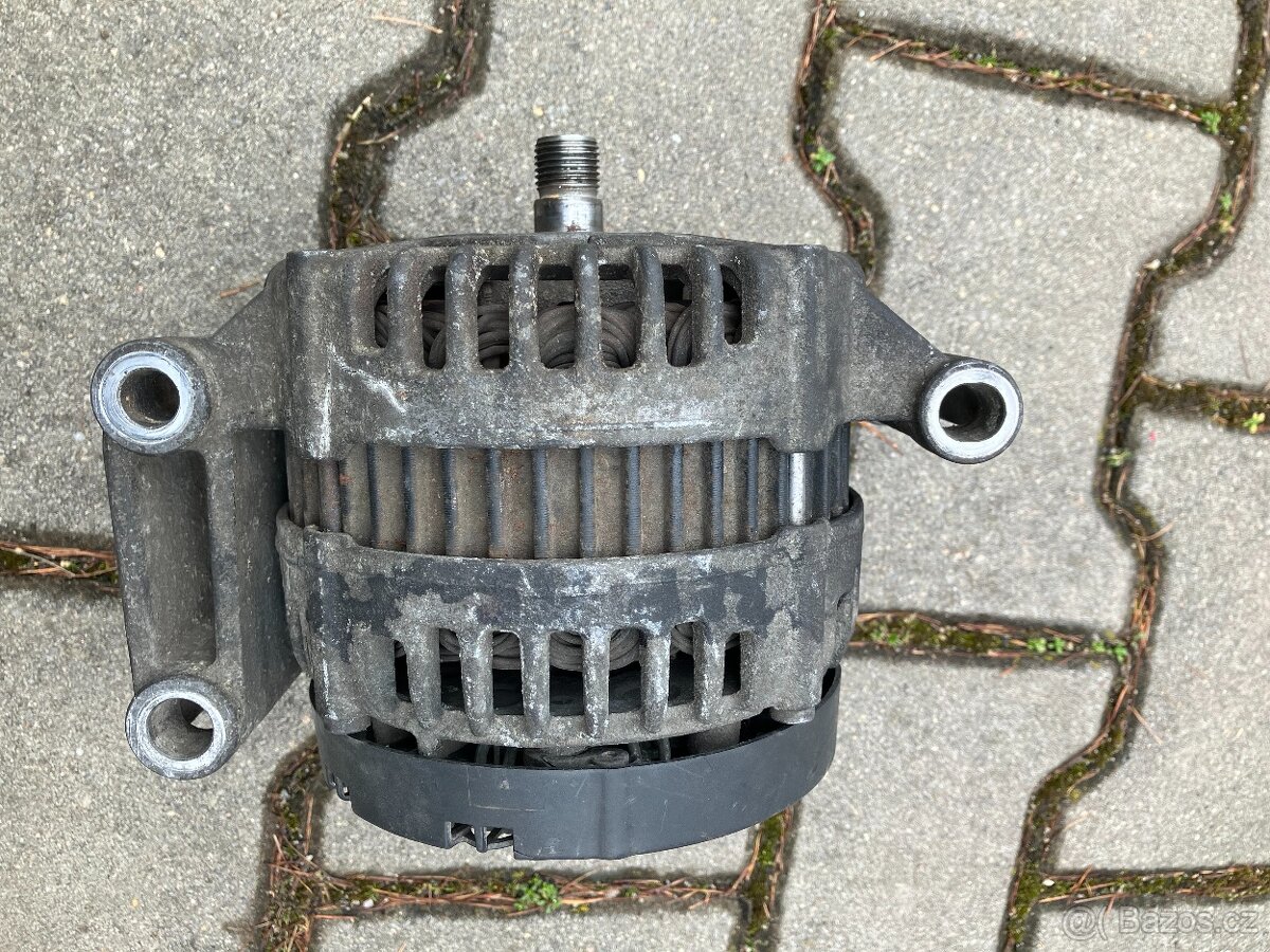 Alternátor / Generátor BOSCH 4440