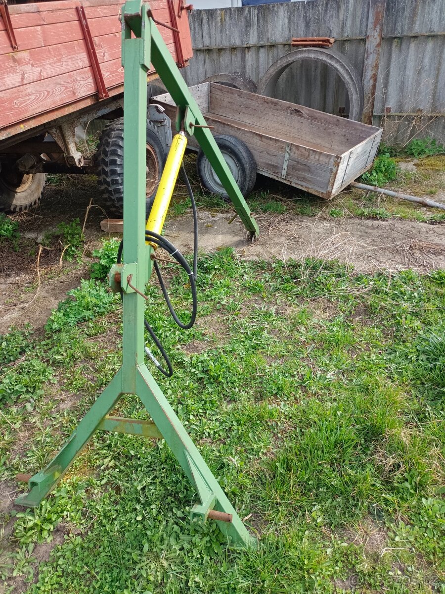 Jeřáb za traktor