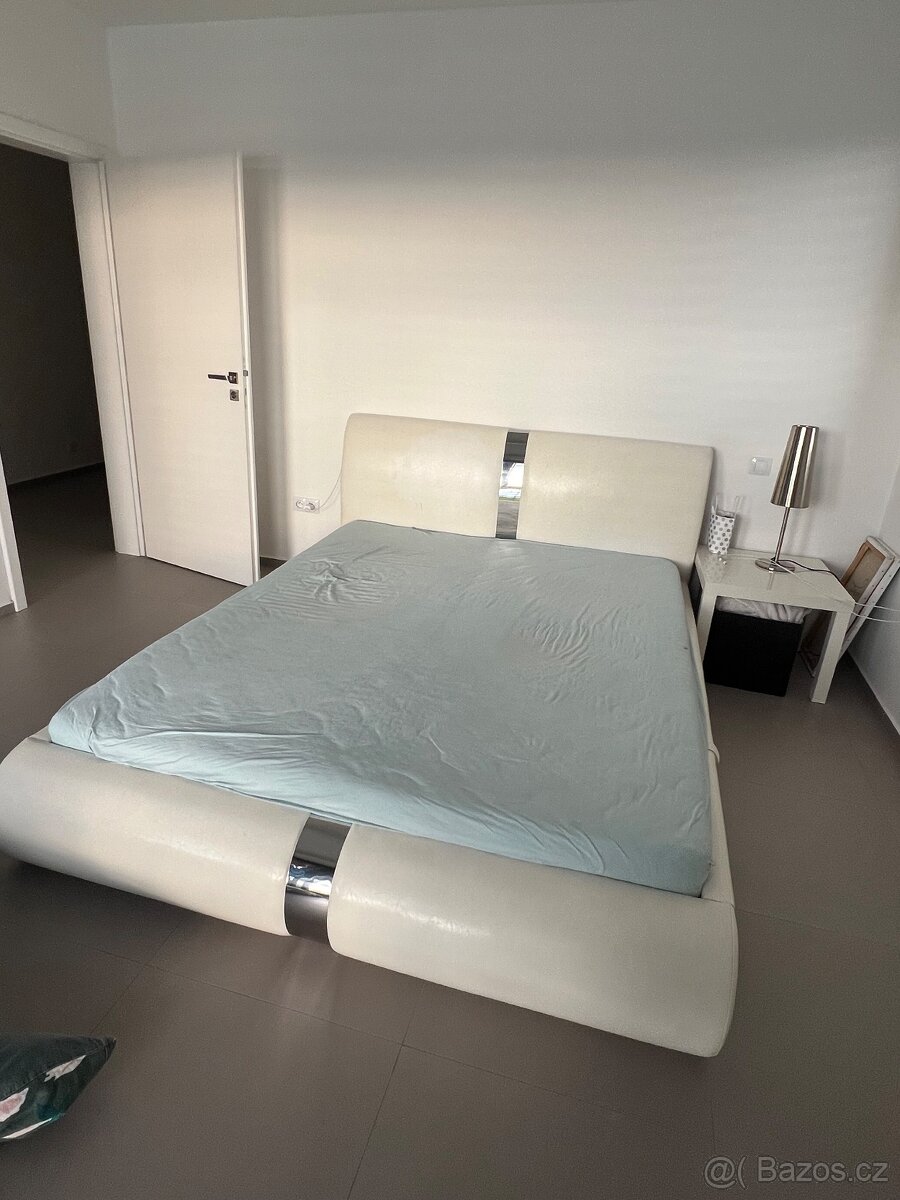 Postel + matrace +rost