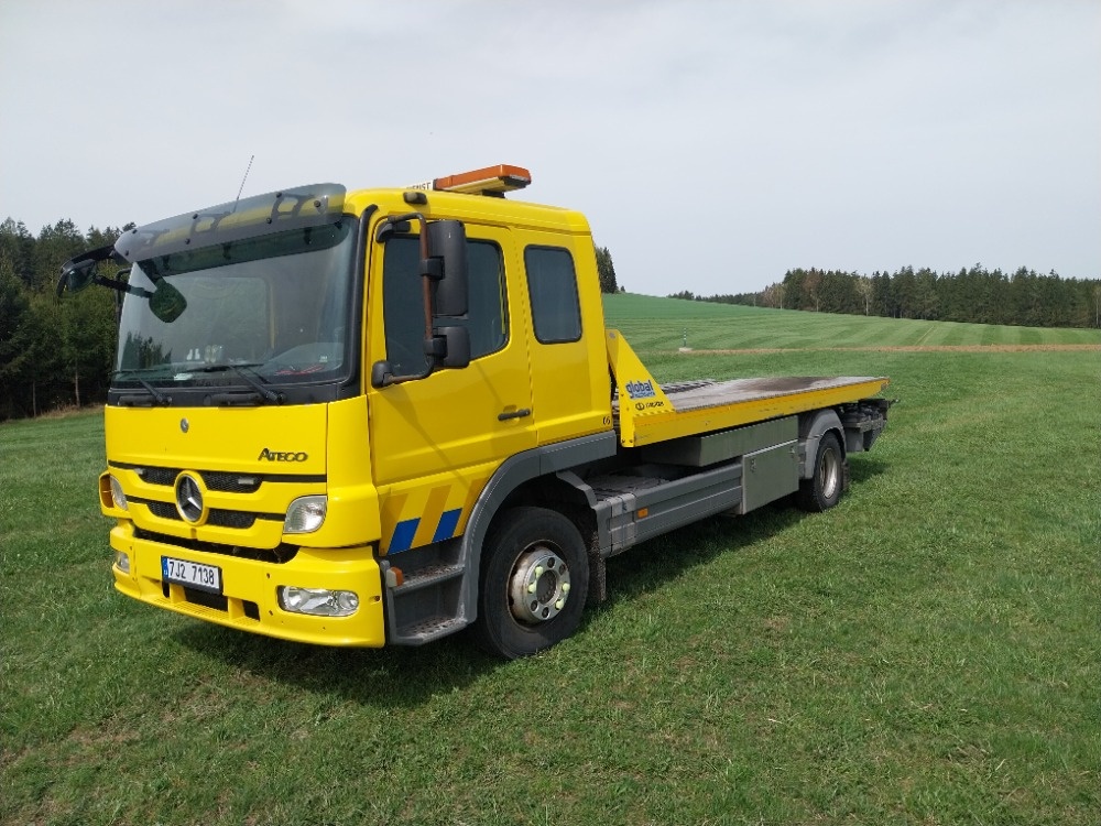 Mercedes Atego 1222 odtahový speciál Tischer