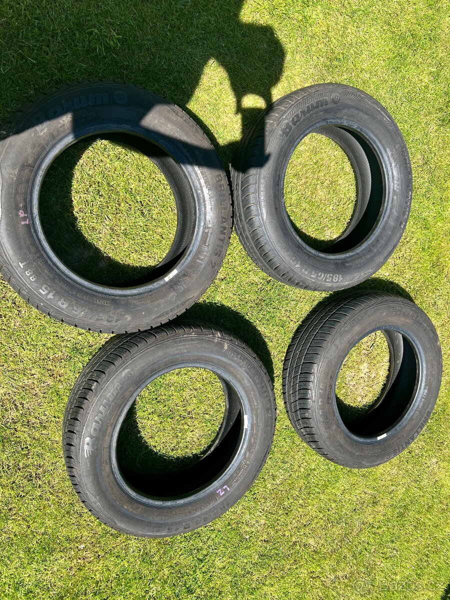 Pneu BARUM 185/65 R15 ZÁNOVNÍ