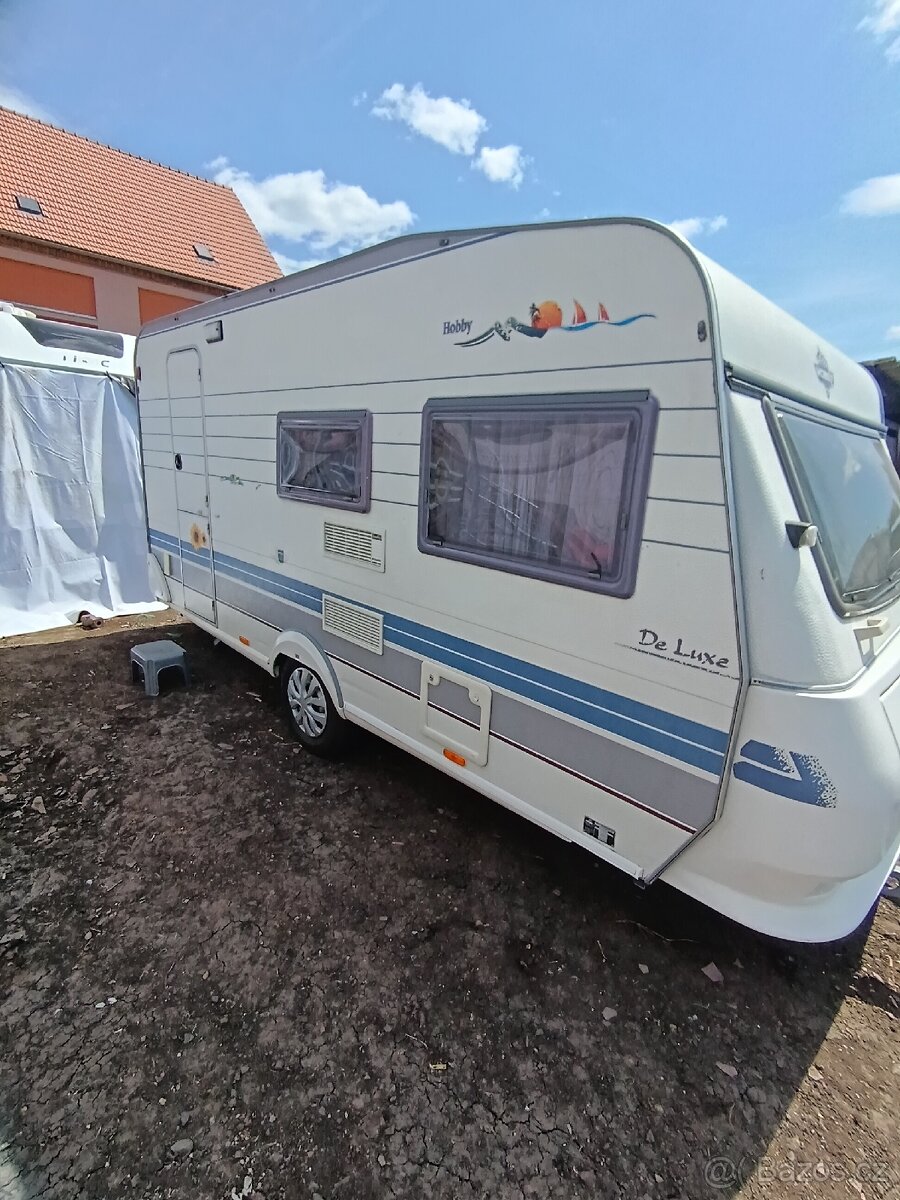 Obytný karavan Hobby 440 de luxe