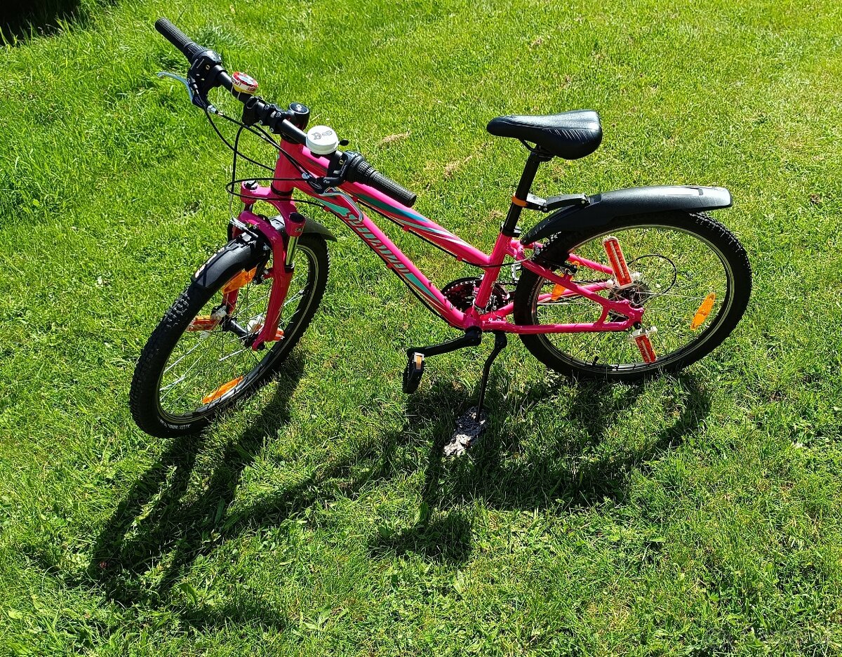 Dětské dívčí kolo Specialized 24 růžové