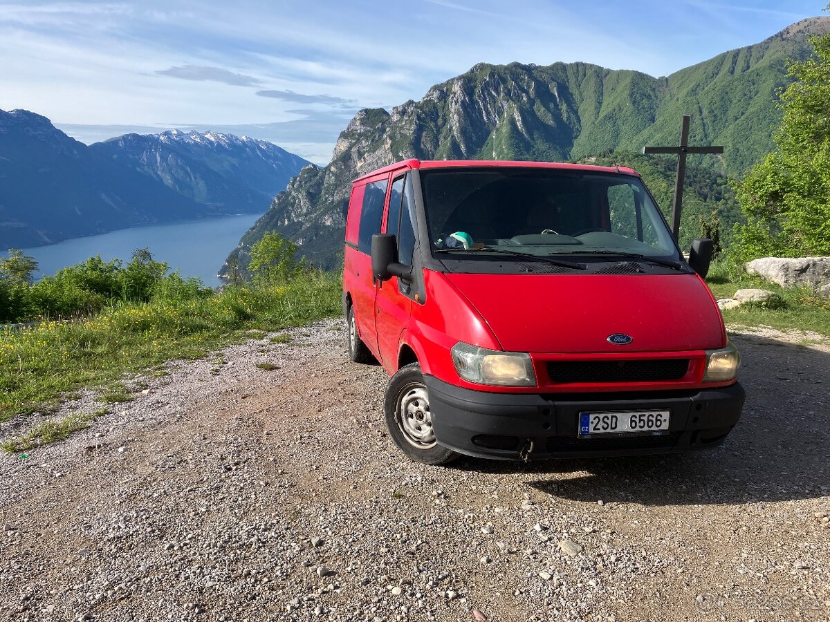 Ford Transit 2.0 TDDi, 6 míst