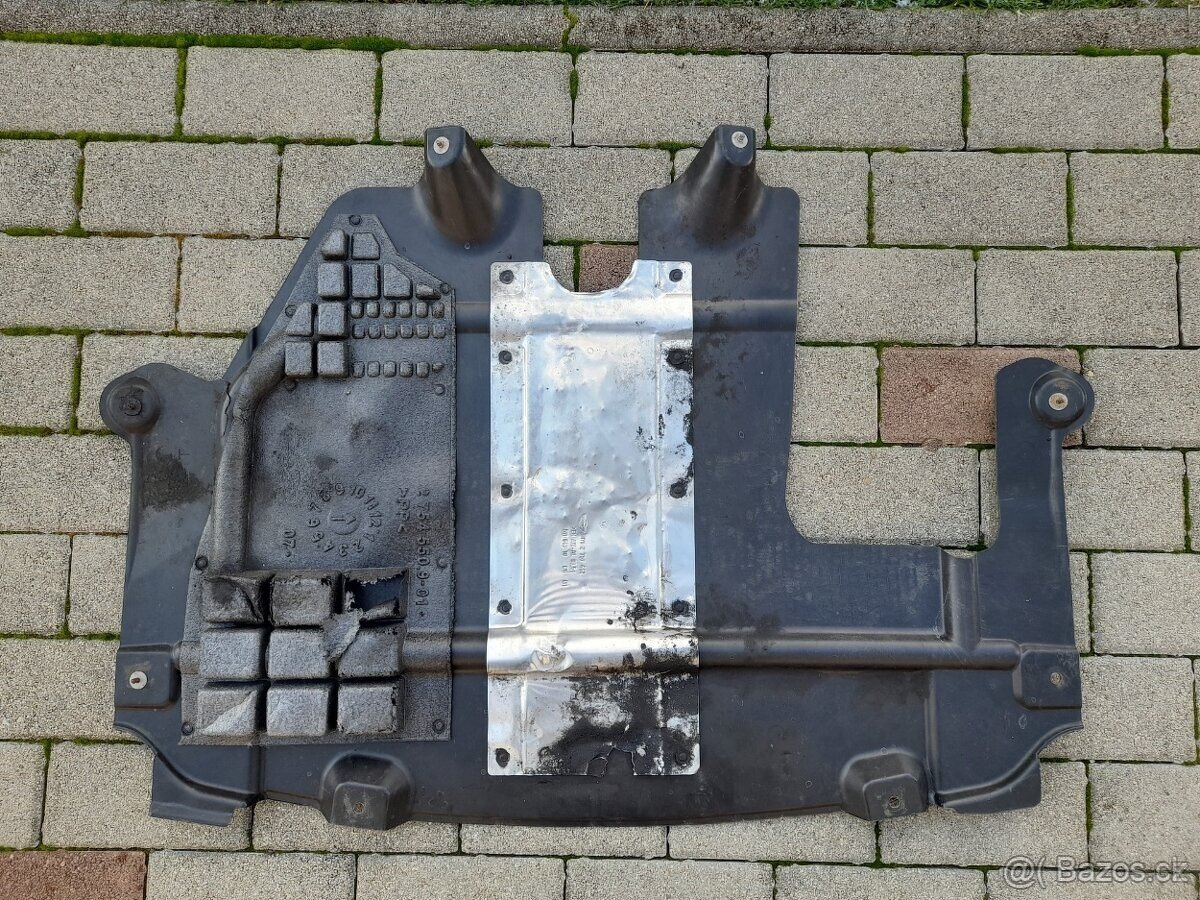 Kryt pod motor na Mini Cooper R56