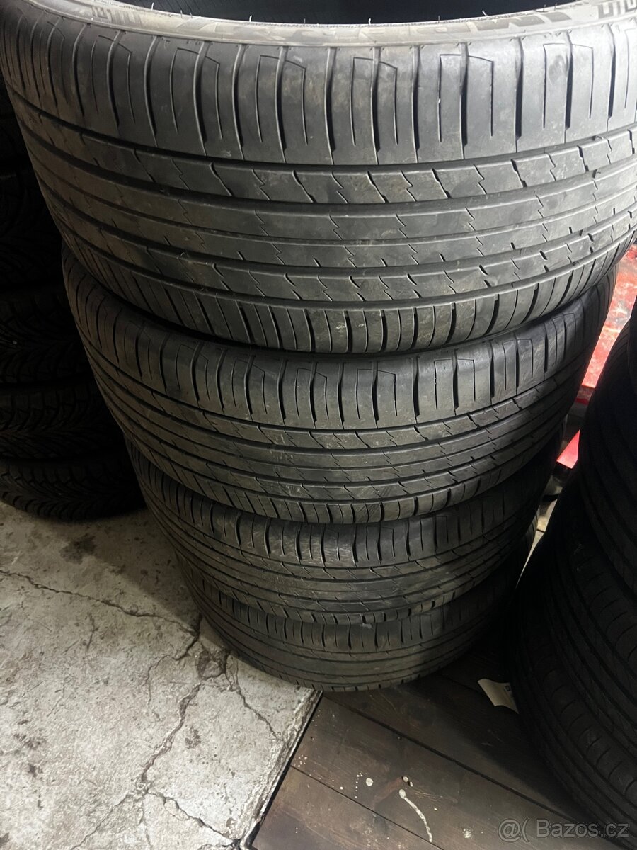 Letni pneu 285/40/21 5-6 mm