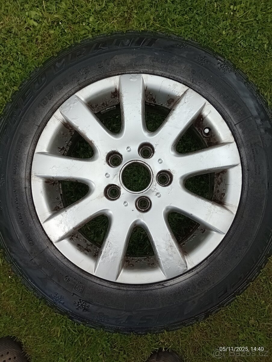 Prodám alu kola R15 rozteč 5x112 z Octavie2