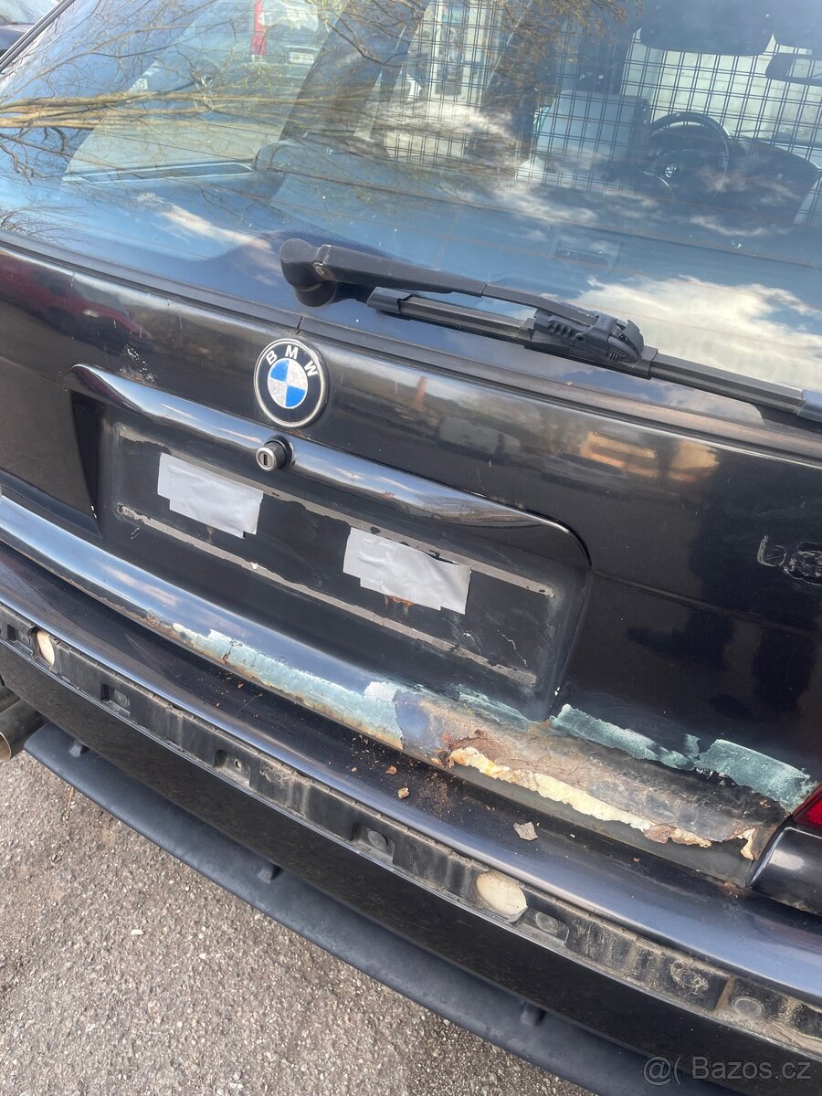 Kufrová vrata bmw e36 touring