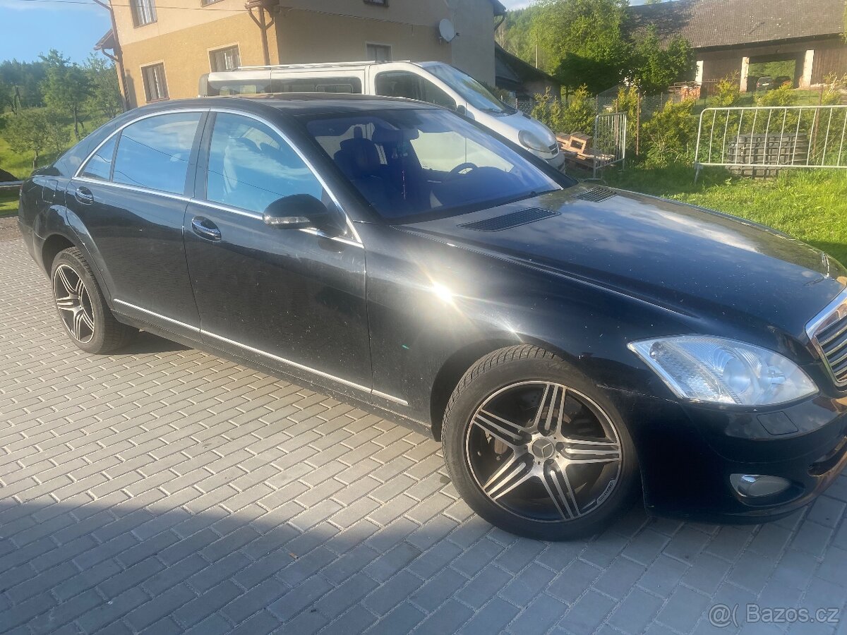 Mercedes S500