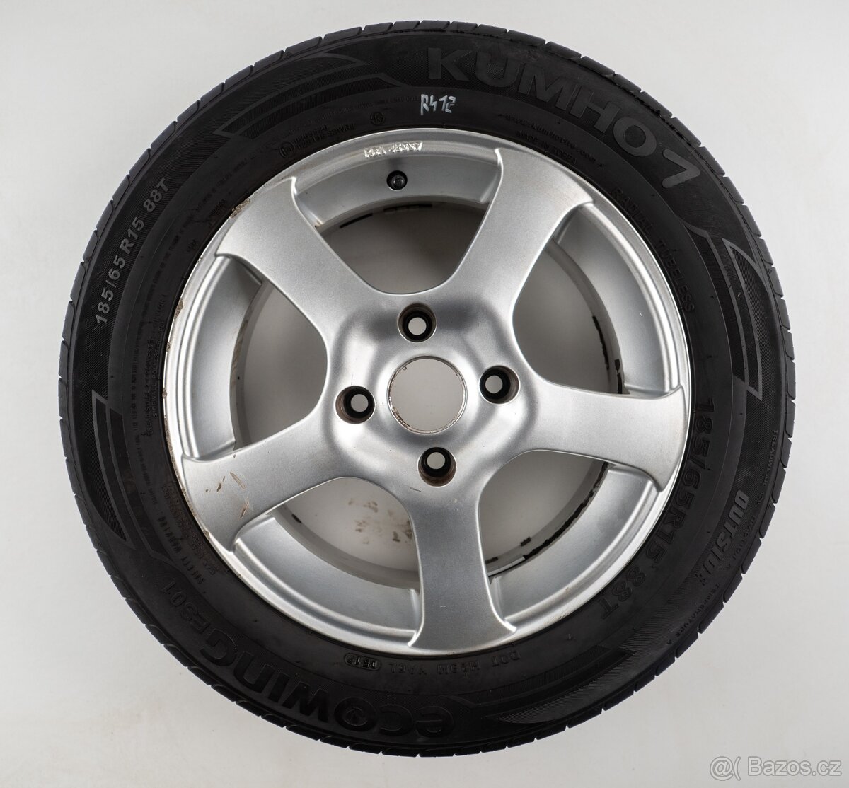 Nissan Almera - 15" alu kola - Letní pneu