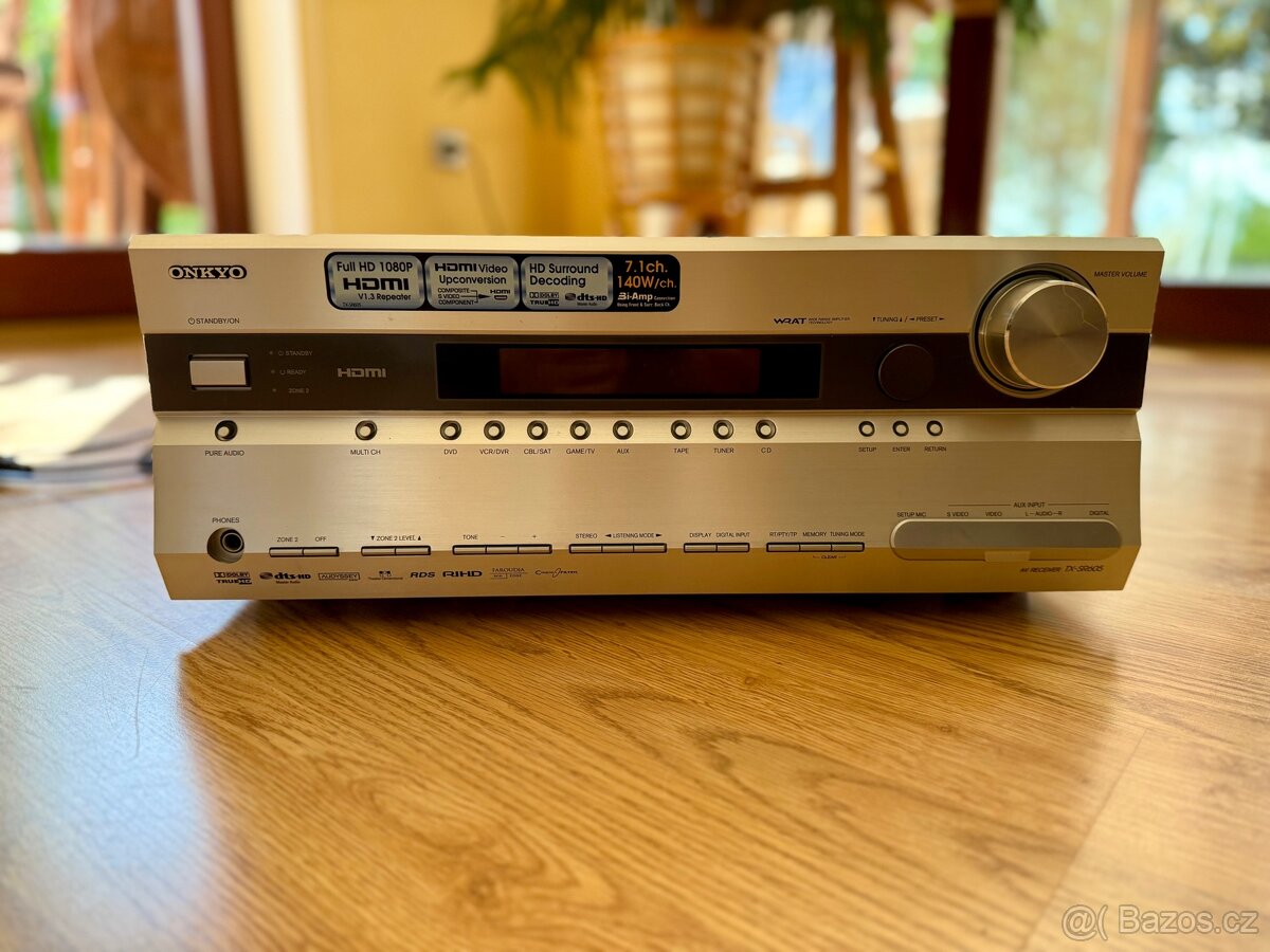 ONKYO AV receiver TX-SR605