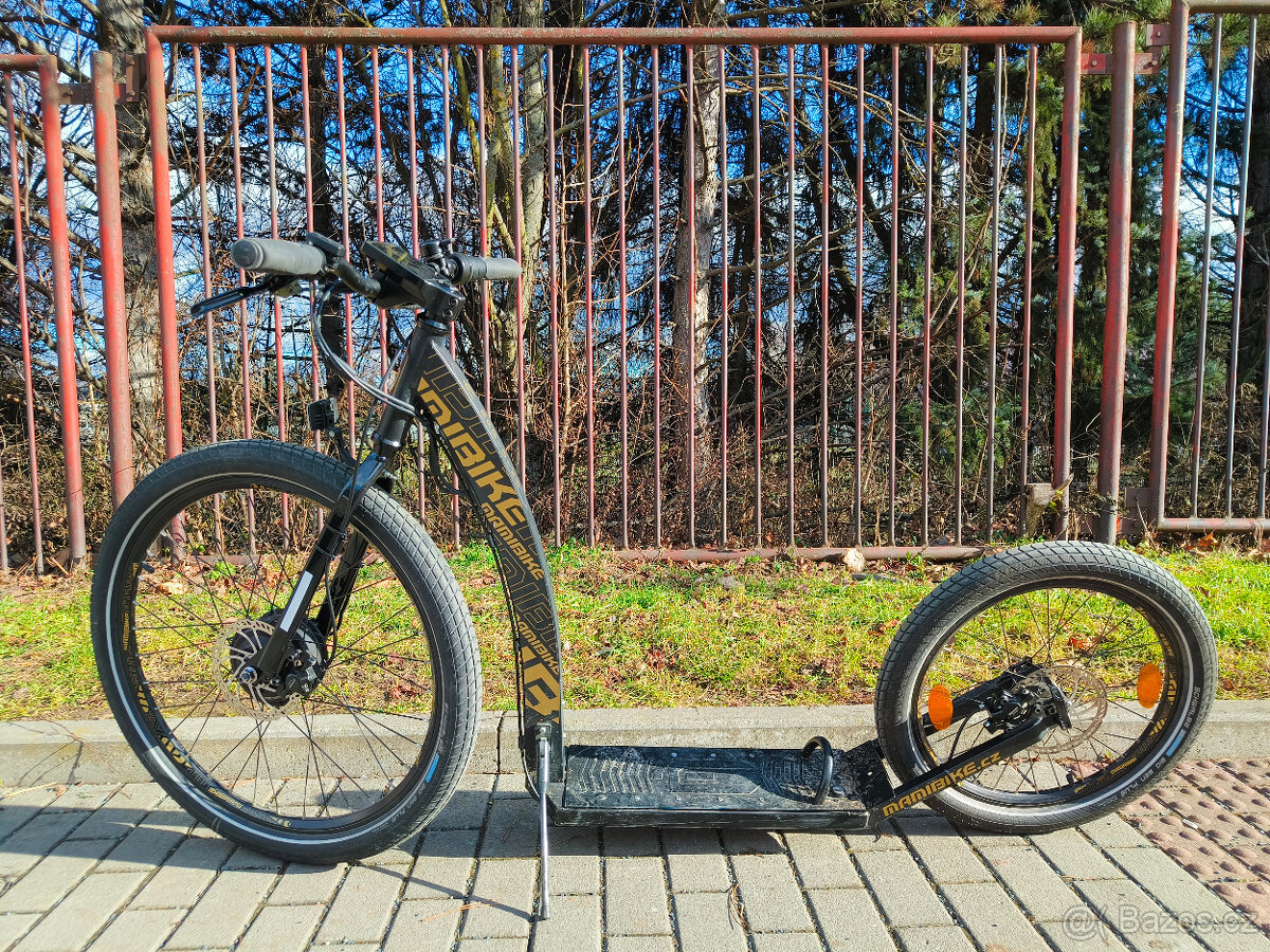 Elektrokoloběžka MAMIBIKE DRIFT vč. stojánku a 4A nabíječky