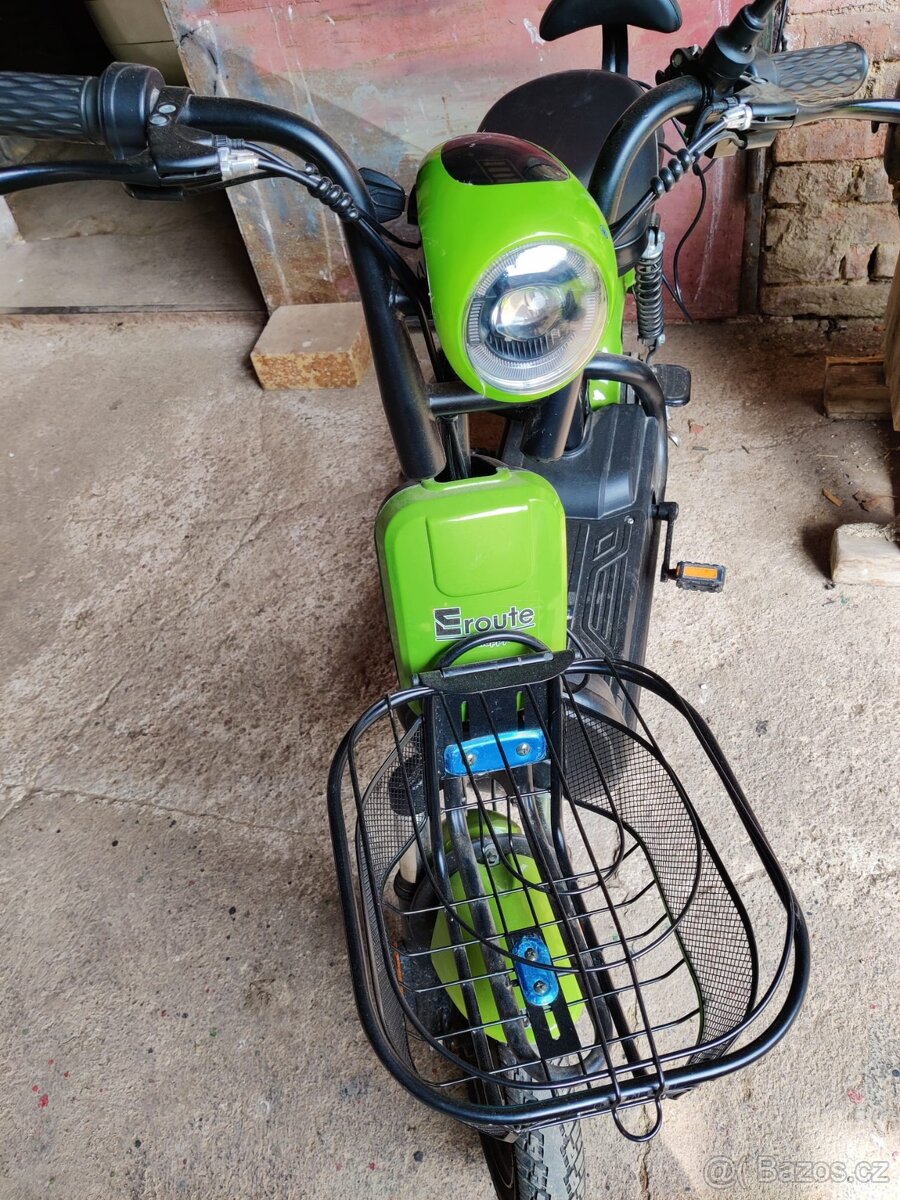 E moped
