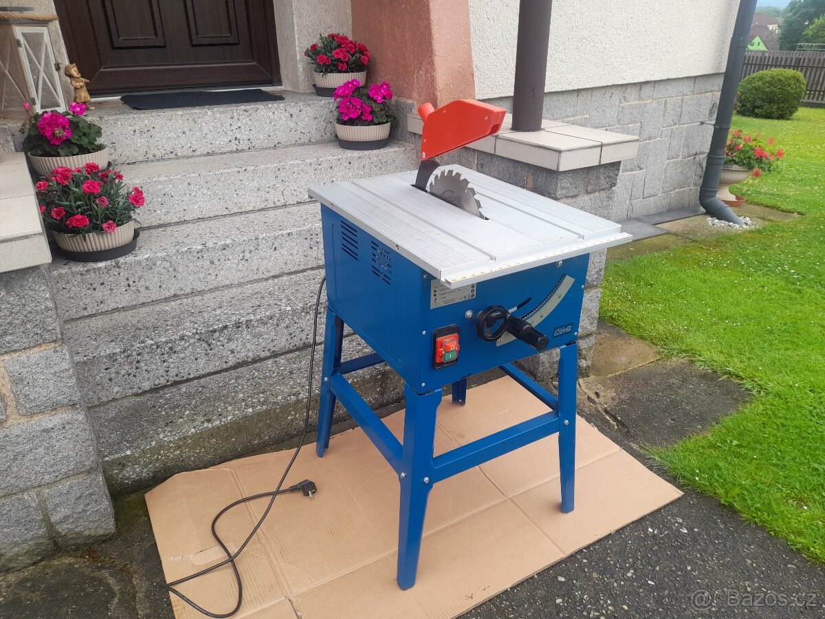 Stolní kotoučová pila CMI 1500 W