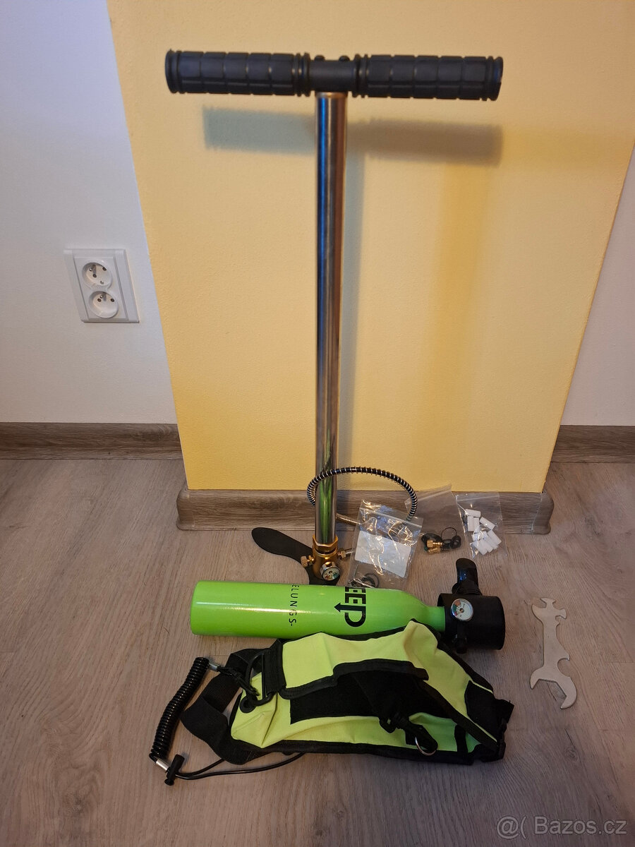 Potápěčská sada - láhev s automatikou 0,5l, hustilka a další