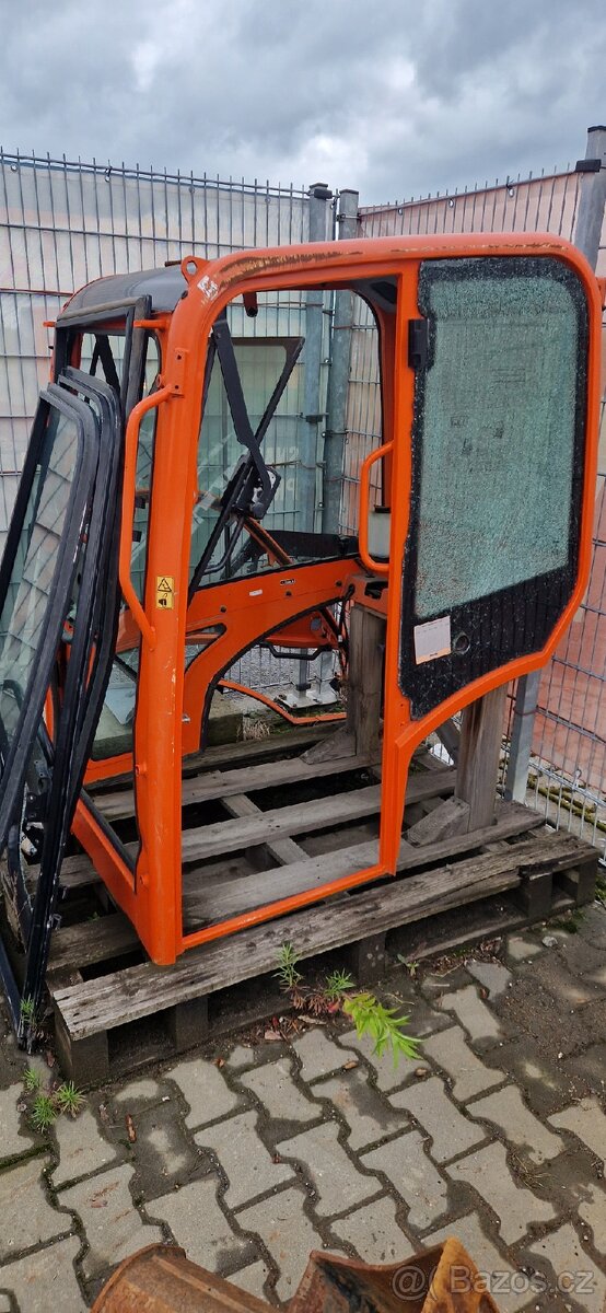 Kubota kx 16