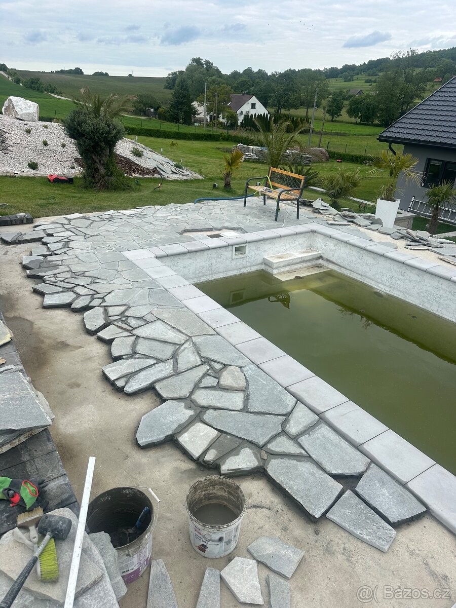 Hledám pomocníka na řezání kamene