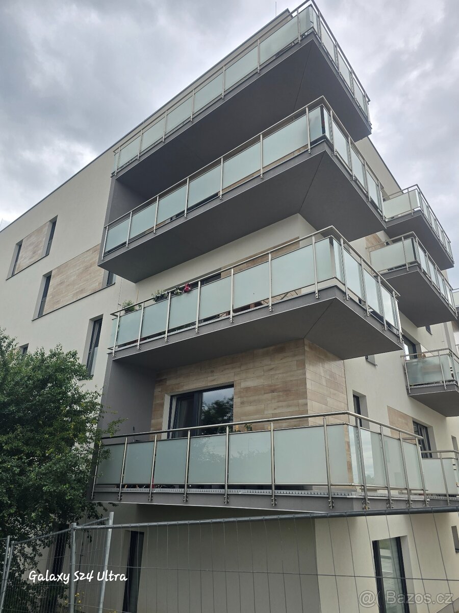 Byt 3+KK 67m2 10m2 balkon