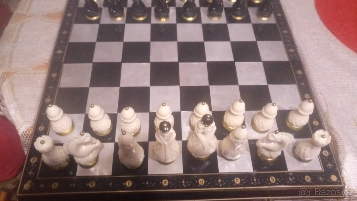 Nepoužité šachy.