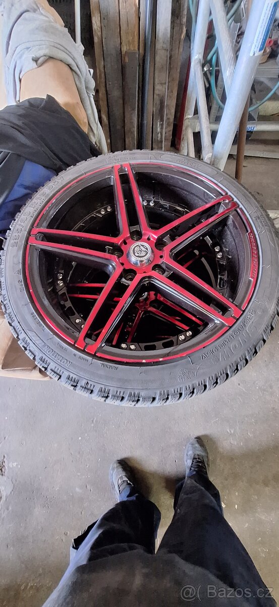 YAKUZA 8x18 ET30 zimni 235/40/18 6,5mm