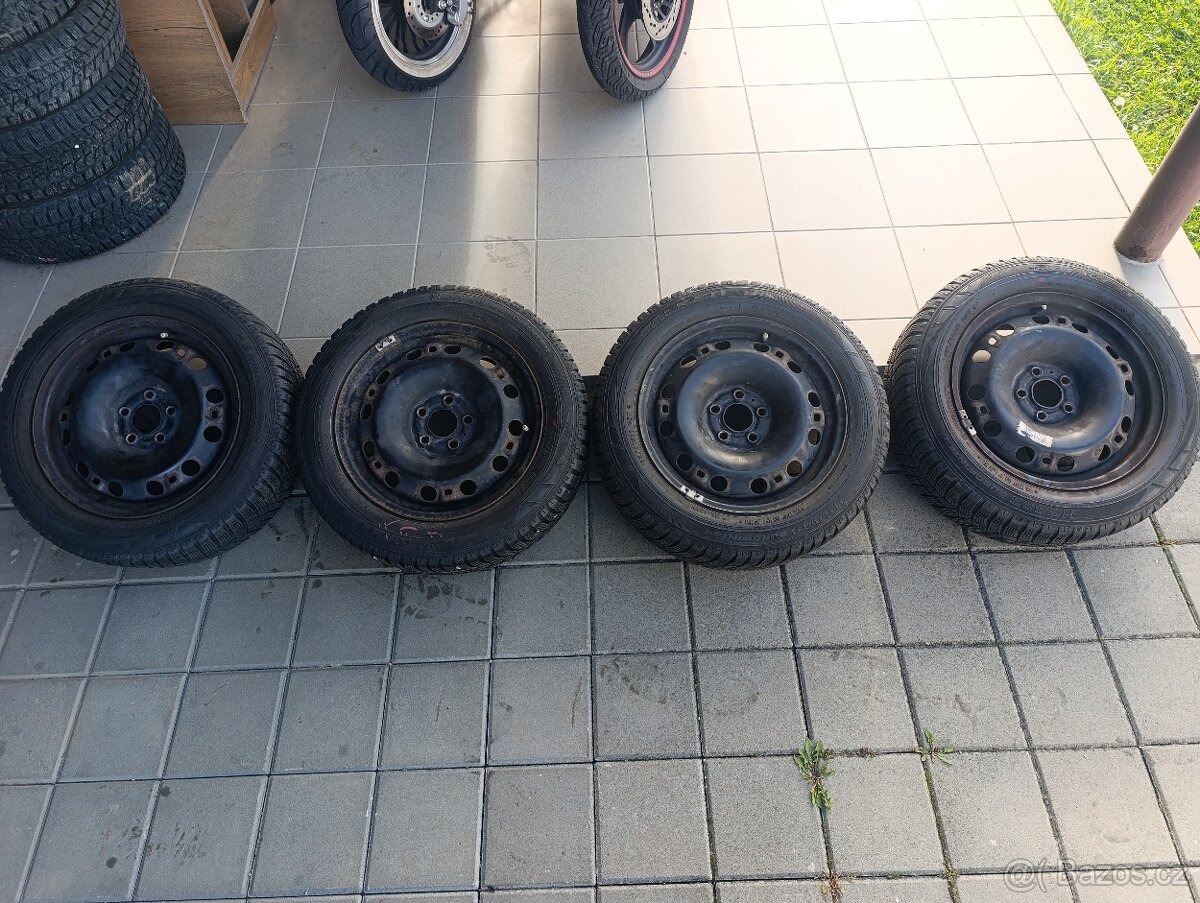 Zimní pneu+disky Škoda 185/60 R15 5x100