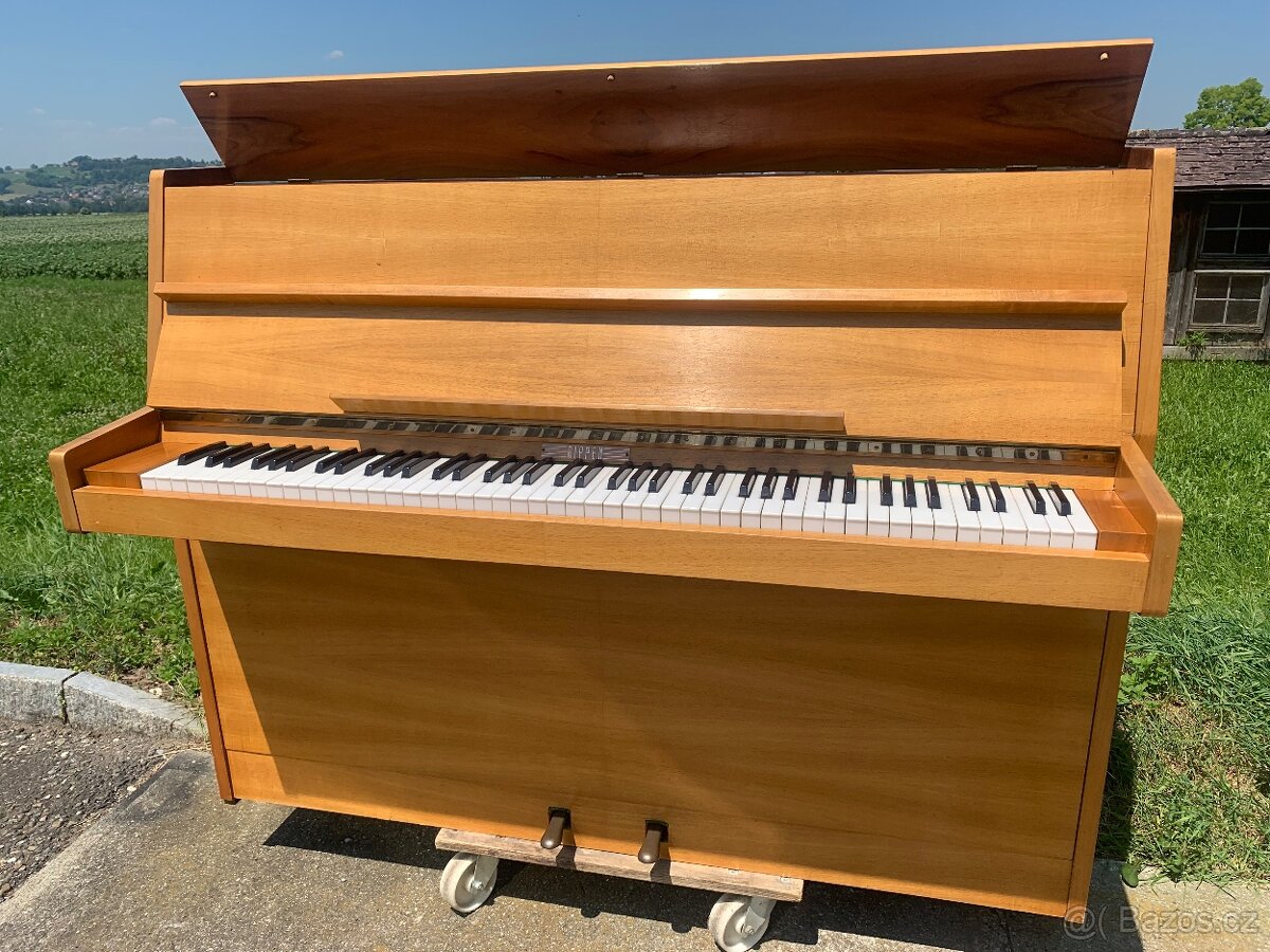 Klavír piano Rippen
