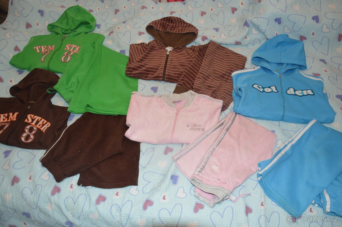 116 122 128 oblečení tepláková souprava C&A H&M