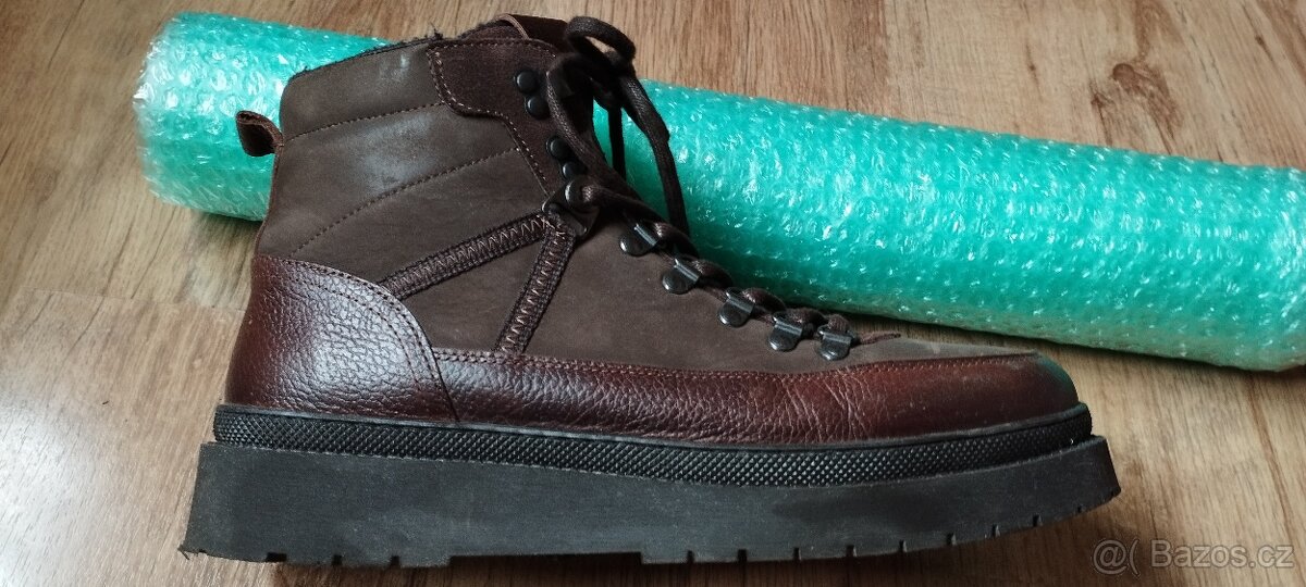 Pánské boty Baťa vel.44