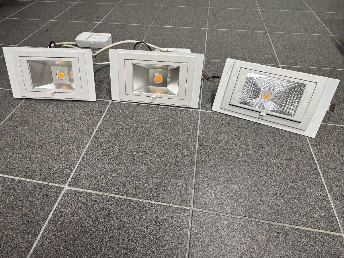 LED podhledové světlo 3x