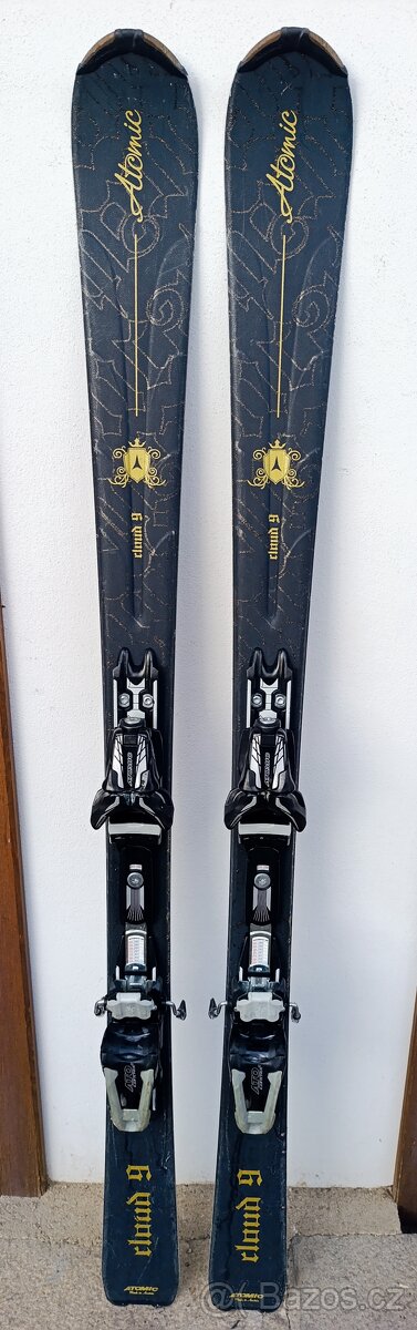 Lyže Atomic cloud 9 -  144 CM