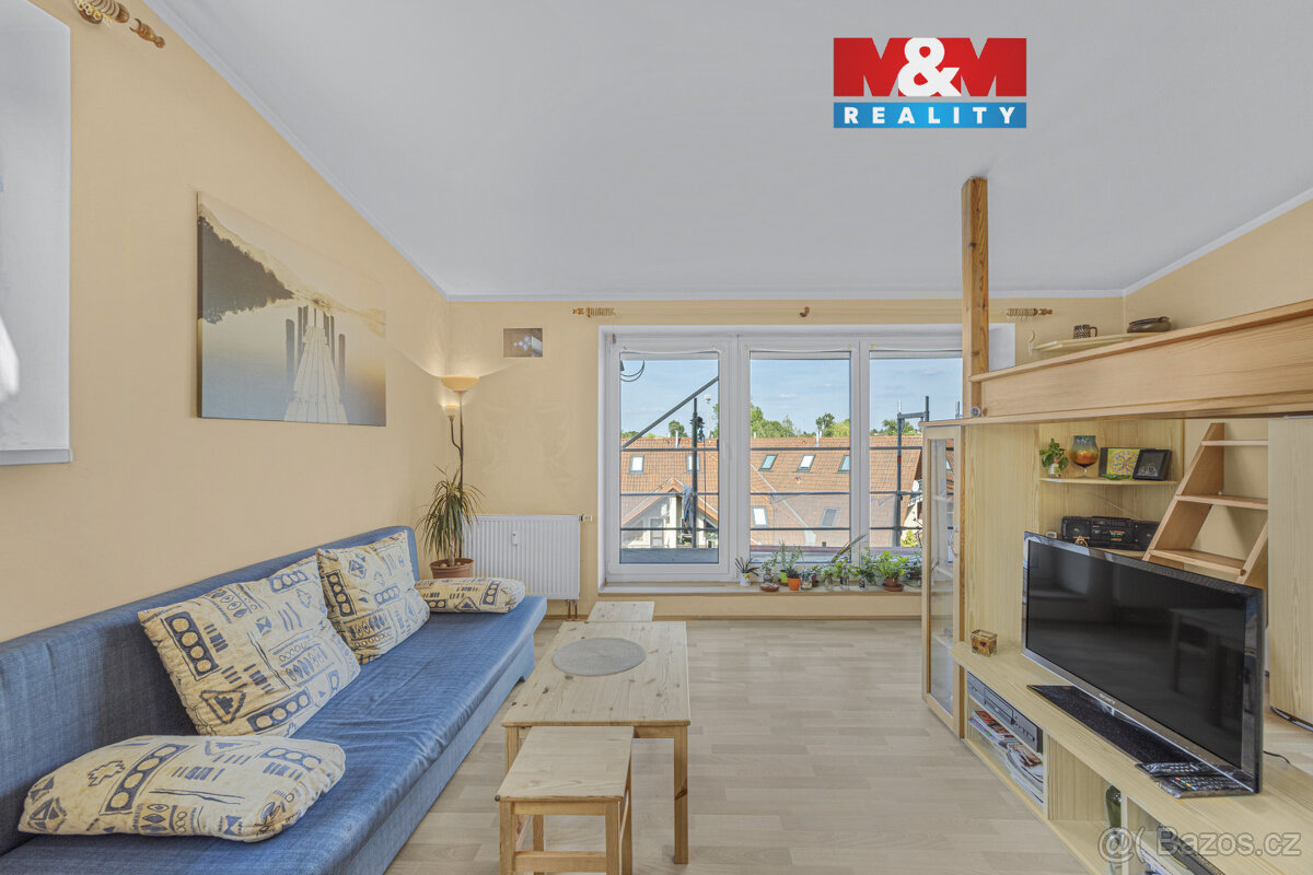 Prodej bytu 1+kk, 36 m², Jesenice, ul. Sluneční